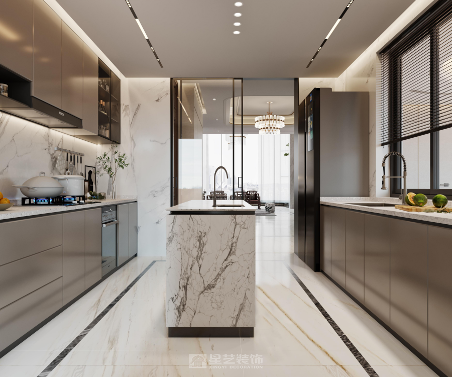 《一览众山小》